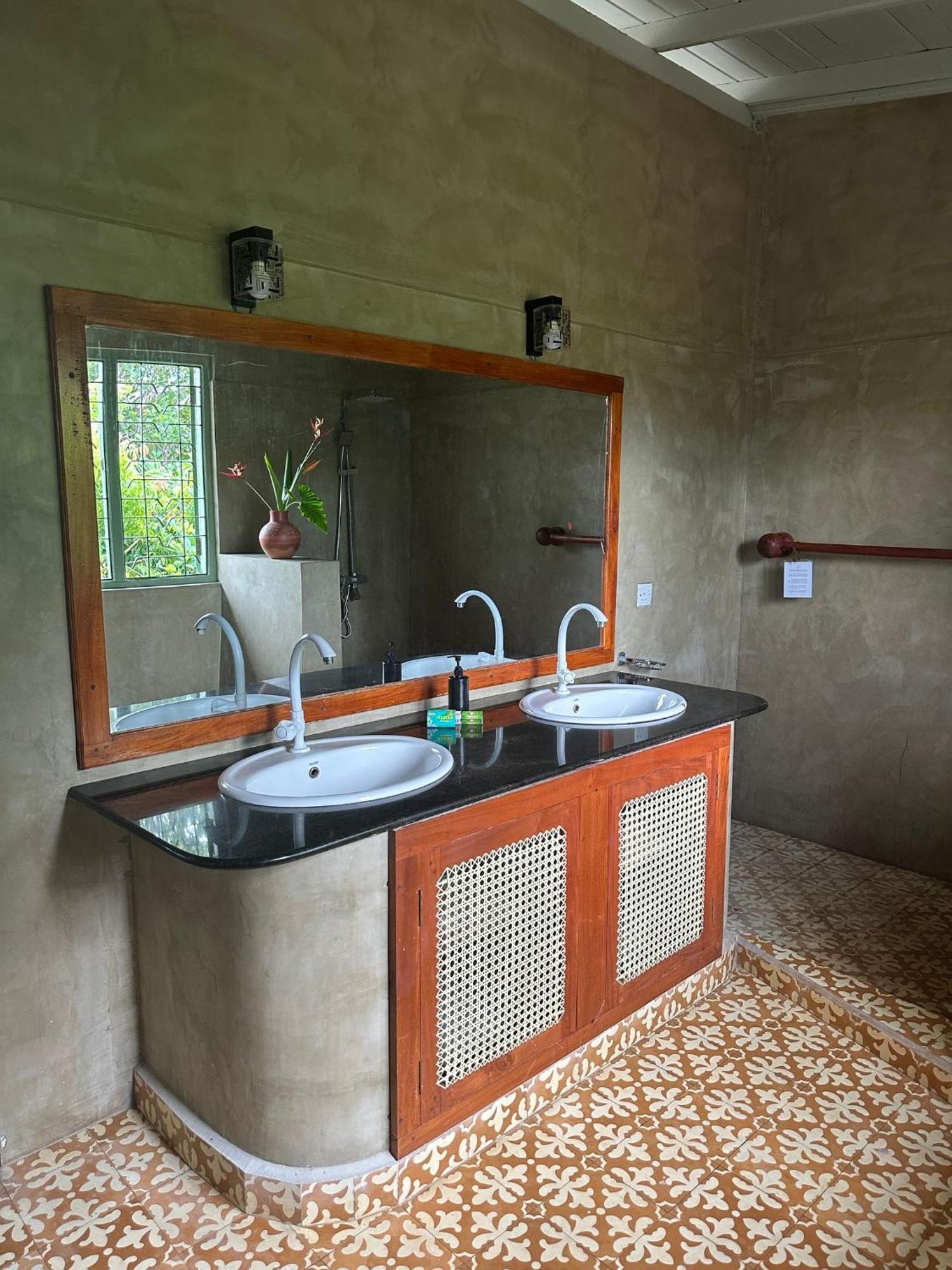 Isolabella Ayurveda Hotel Hiriketiya Nilwella Dış mekan fotoğraf